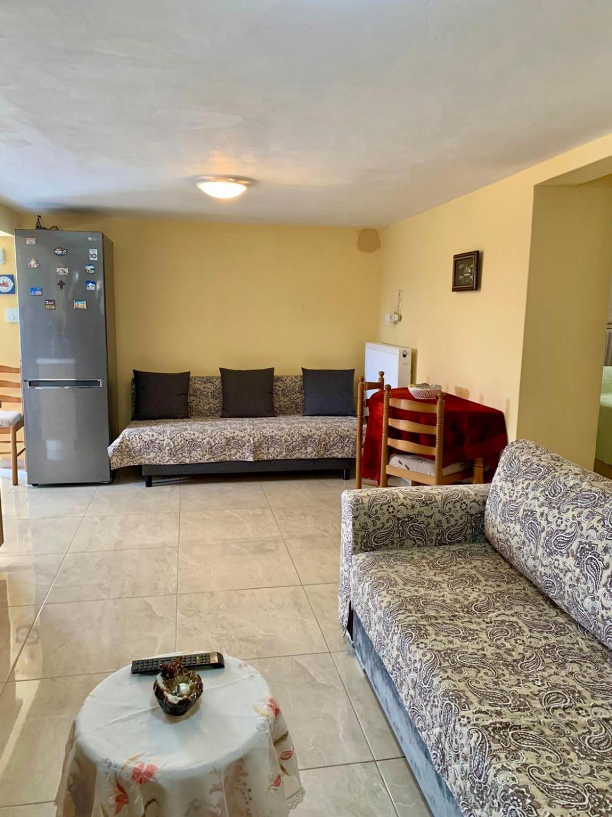 Sofia'S Seaview Villa Near Airport And Beach 아르테미다 외부 사진