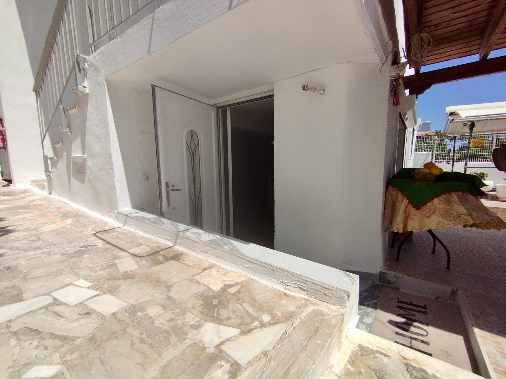 Sofia'S Seaview Villa Near Airport And Beach 아르테미다 외부 사진